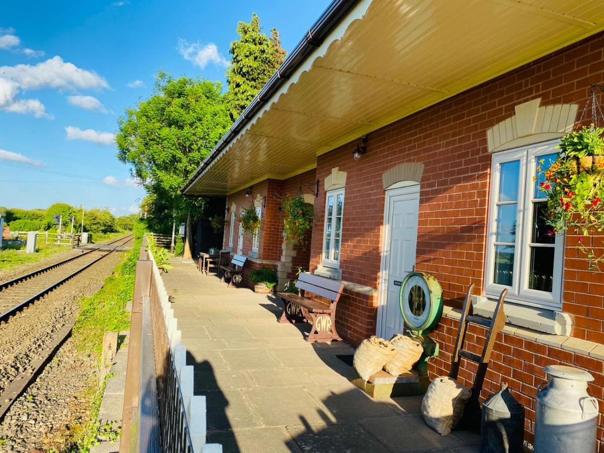 The Booking Office, Stoke Edith Station Hereford Eksteriør bilde